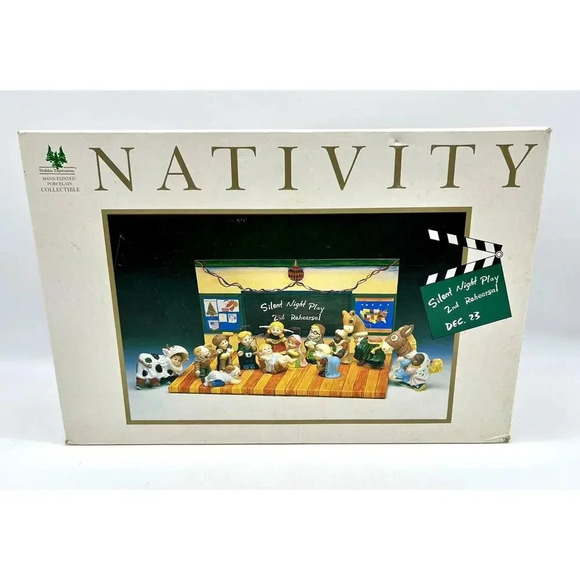 Holiday Expressions Silent Night Play 2nd Rehearsal Nativity Scene Set 12 Figure - Picture 8 of 10
